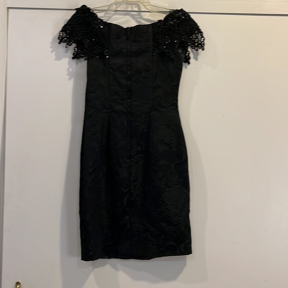 Scott McClintock, formal mini sequins dress - Picture 8 of 8